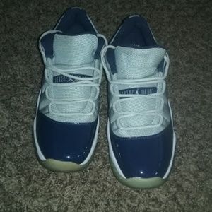 Jordan 11 Georgetown